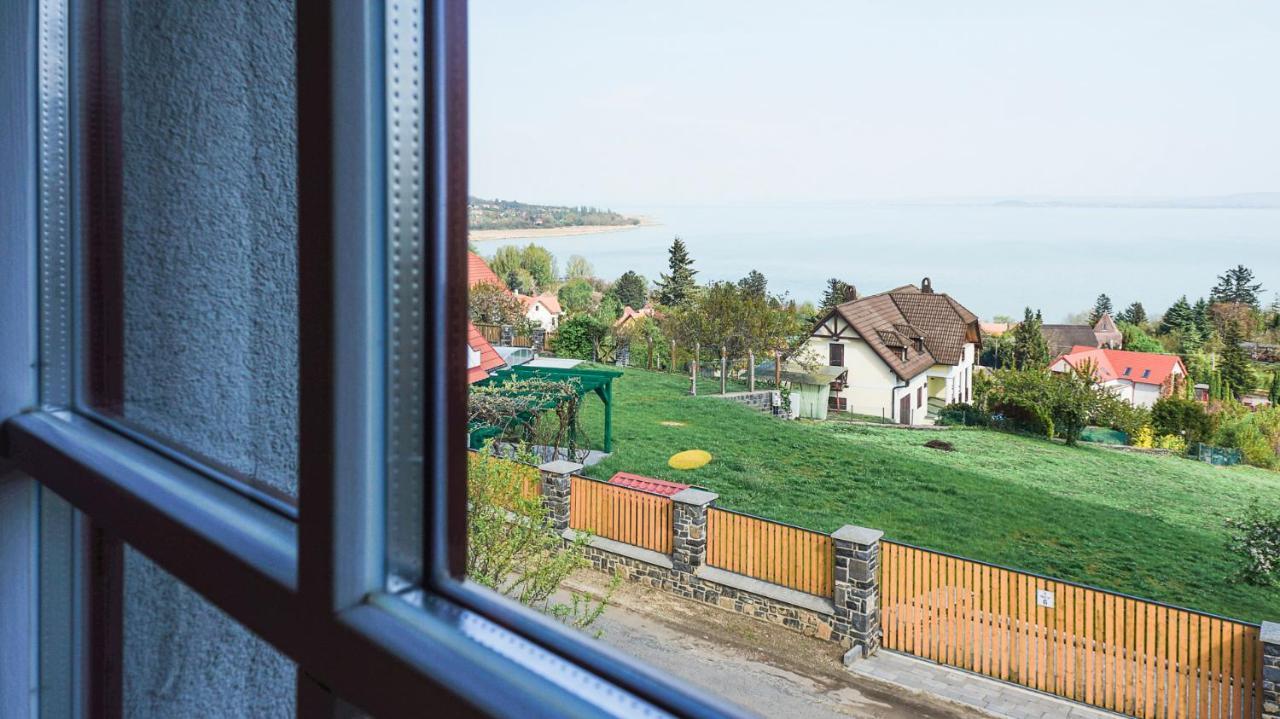 Riza Villa Bytom Extérieur photo