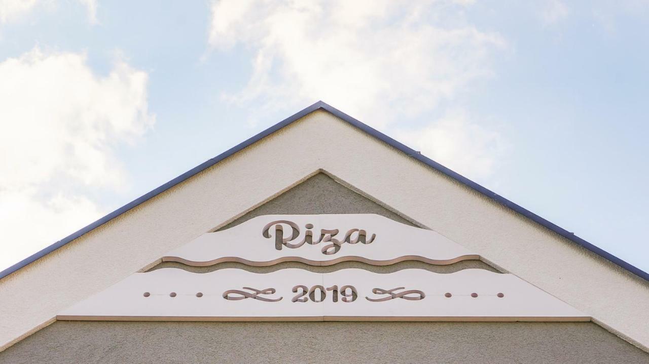 Riza Villa Bytom Extérieur photo